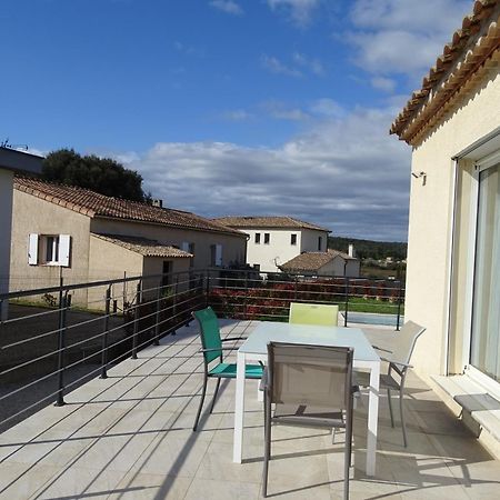 Villa Familiale Avec Piscine, Jardin A 10 Mn D'Uzes Flaux ภายนอก รูปภาพ