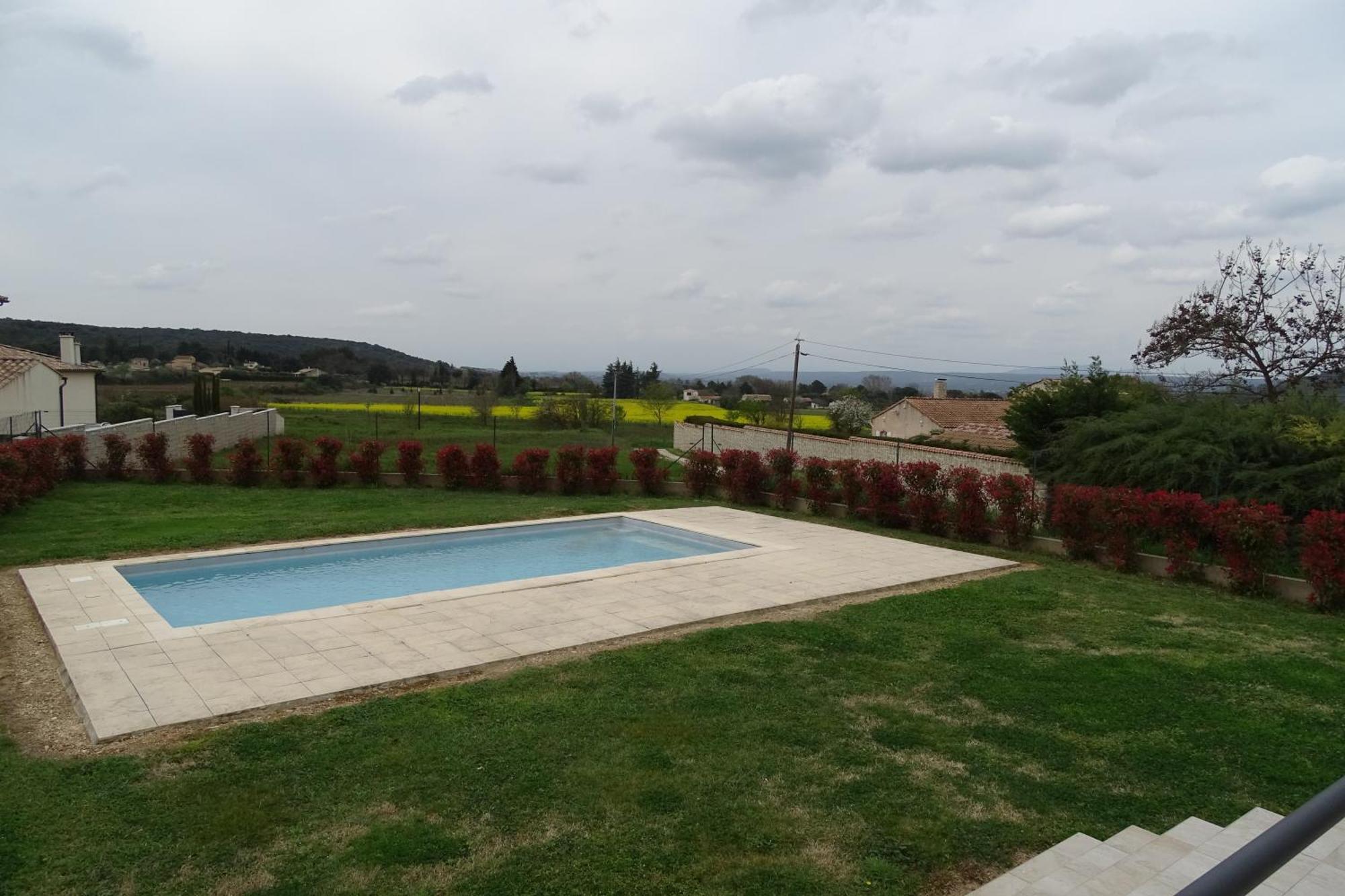Villa Familiale Avec Piscine, Jardin A 10 Mn D'Uzes Flaux ภายนอก รูปภาพ
