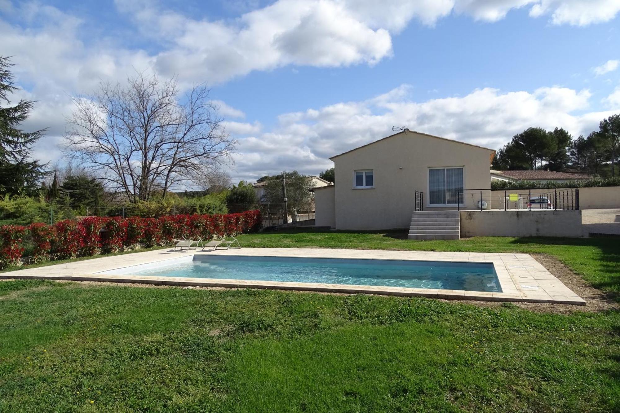 Villa Familiale Avec Piscine, Jardin A 10 Mn D'Uzes Flaux ภายนอก รูปภาพ